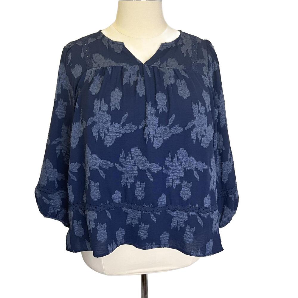 Maurices Women's Size 1X Blue Floral 3/4 Sleeve Blouse Top Shirt